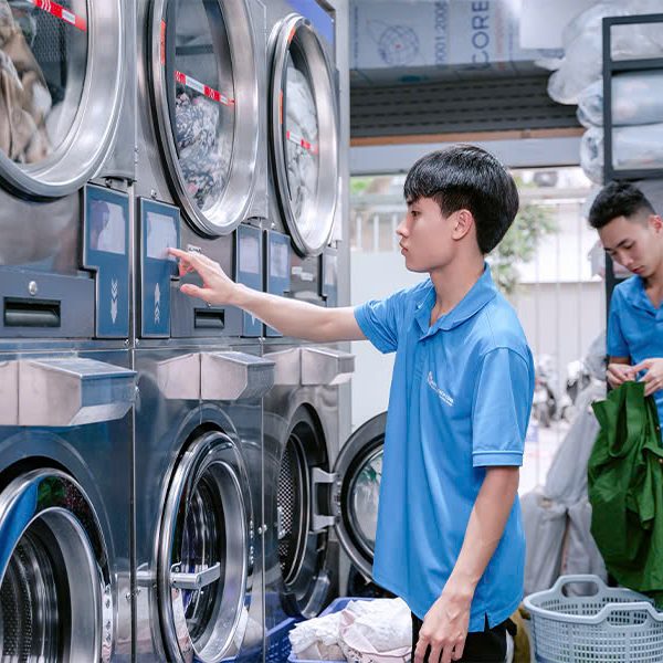 f3559763-afbc-4b10-8a01-74a8d4912f62